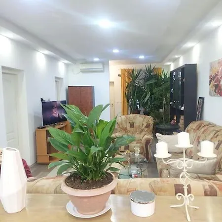 Mandarina Lux Apartment Belgrade